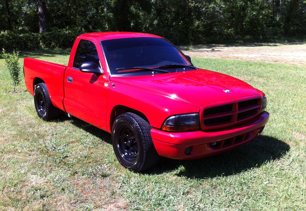 Reader S Rides Joshua Hannah S 2002 Dodge Dakota 4 7