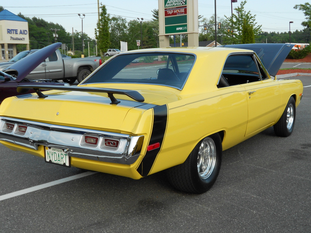 1972 dodge dart swinger hood scoops