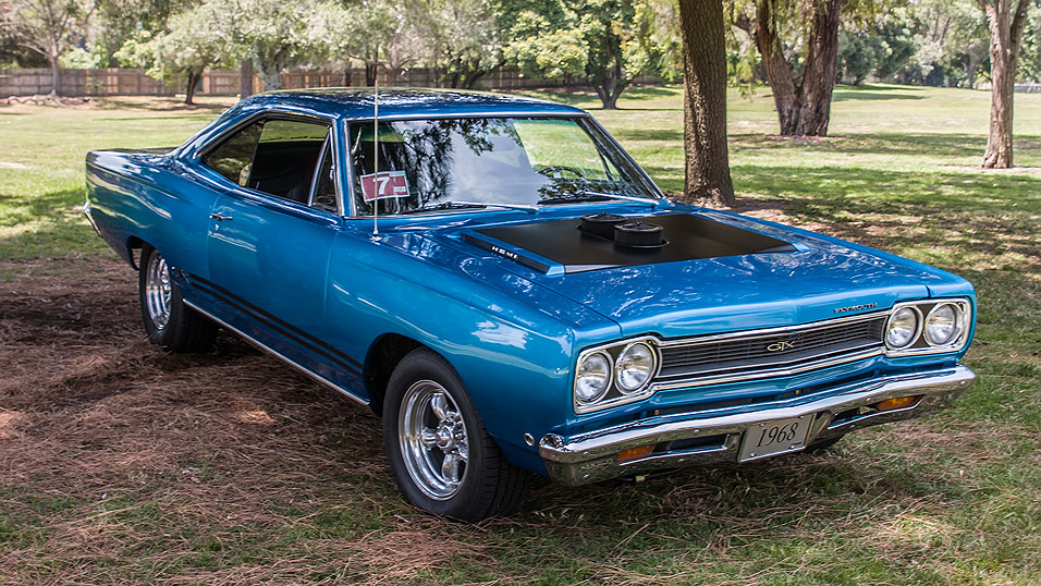 712 Horse 1968 Plymouth GTX Hemi | Mopar Blog